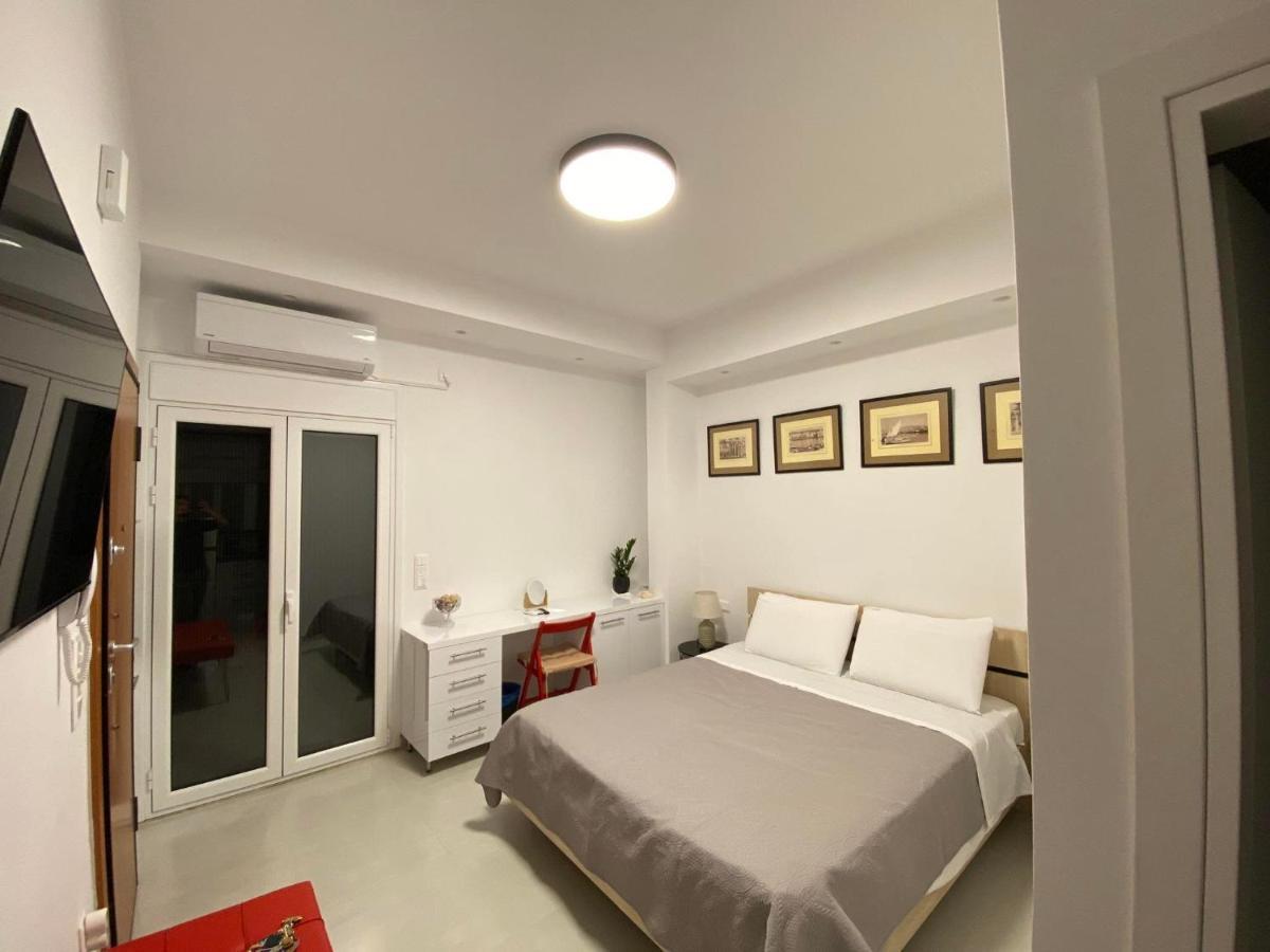Modern Studio Apartment B Atene Esterno foto